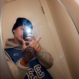 Meet your Posher, Adrian